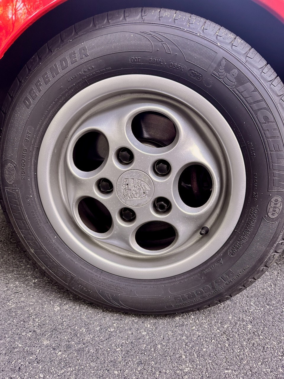 Porsche-944-1987-Coupe-24