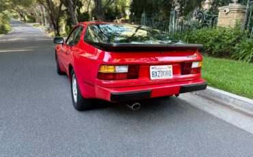 Porsche-944-1987-Coupe-3