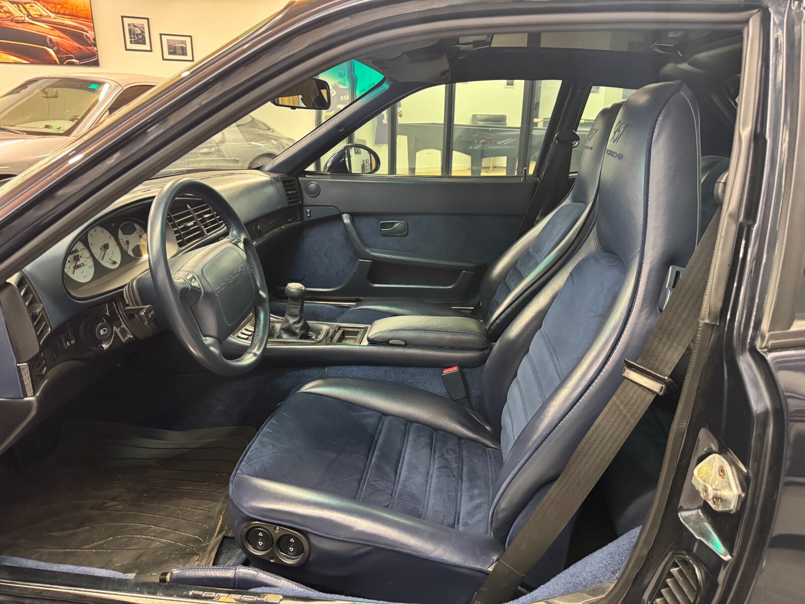 Porsche-944-1987-Coupe-5