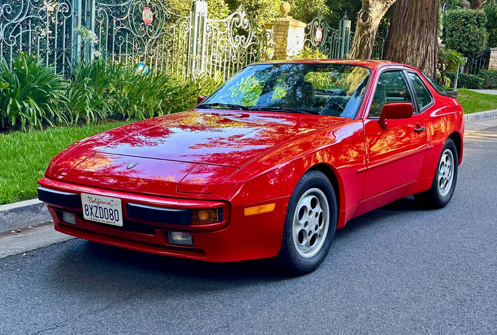 Porsche-944-1987-Coupe-8