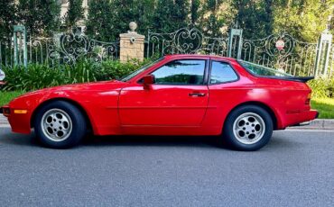 Porsche-944-1987-Coupe-9