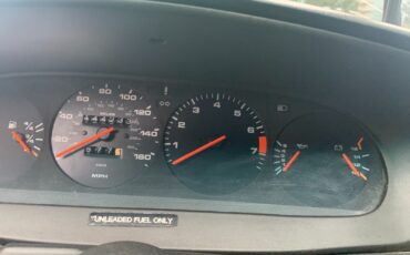 Porsche-944-1989-Coupe-10
