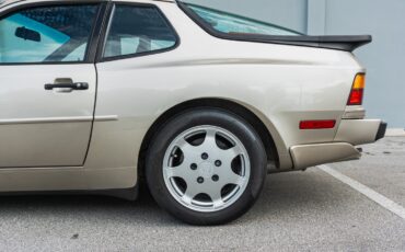 Porsche-944-1989-Coupe-14
