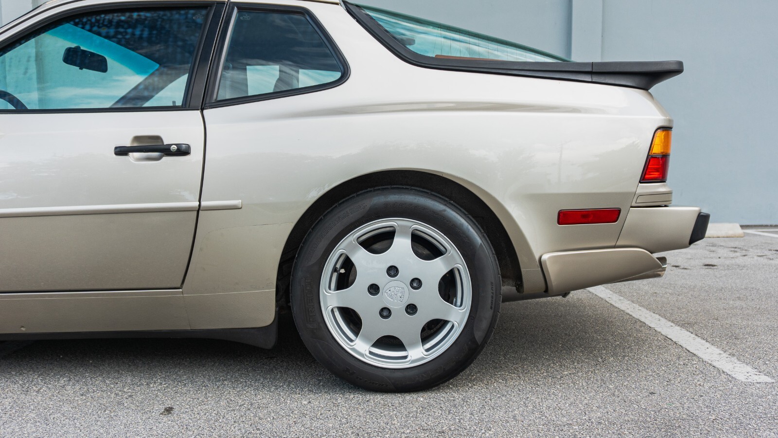 Porsche-944-1989-Coupe-14