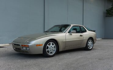 Porsche-944-1989-Coupe-15