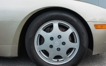 Porsche-944-1989-Coupe-2