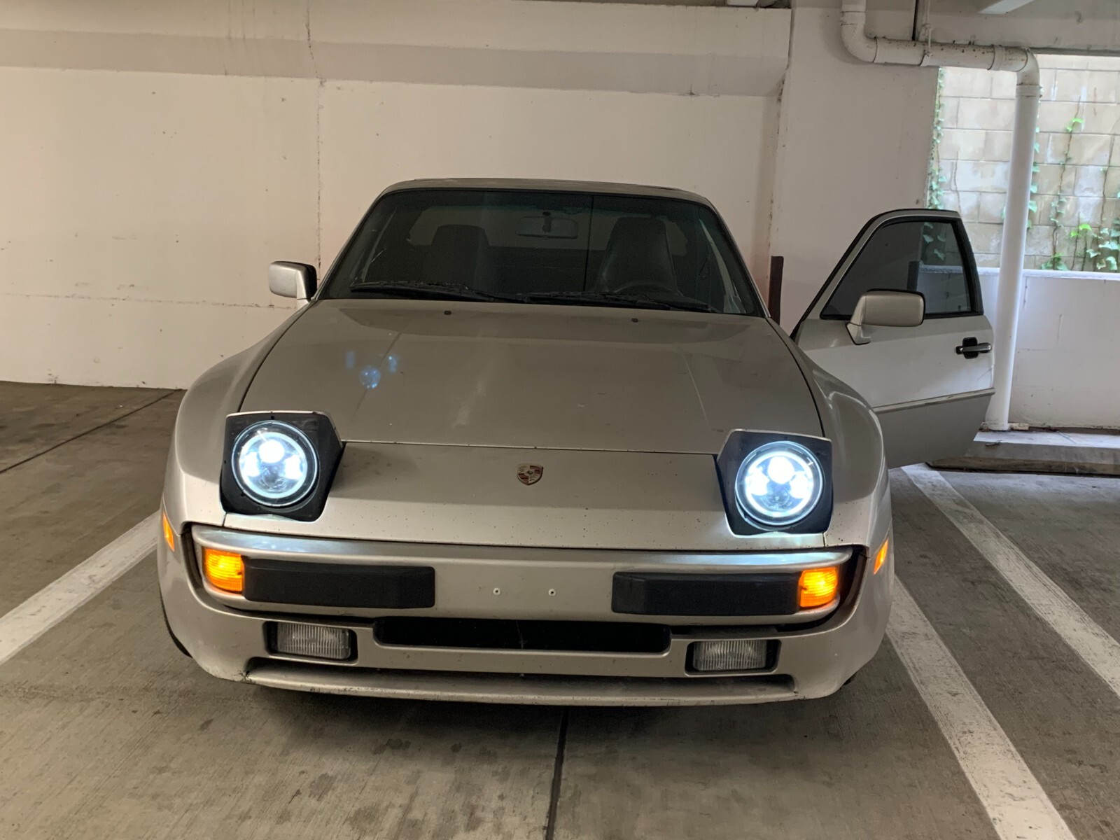 Porsche-944-1989-Coupe-27