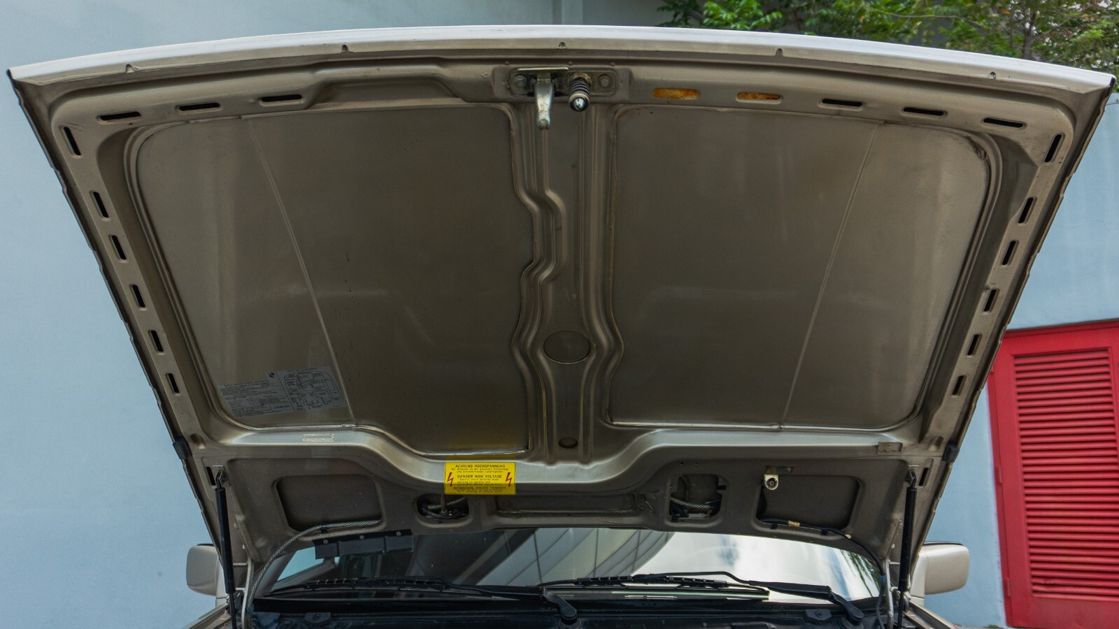 Porsche-944-1989-Coupe-34