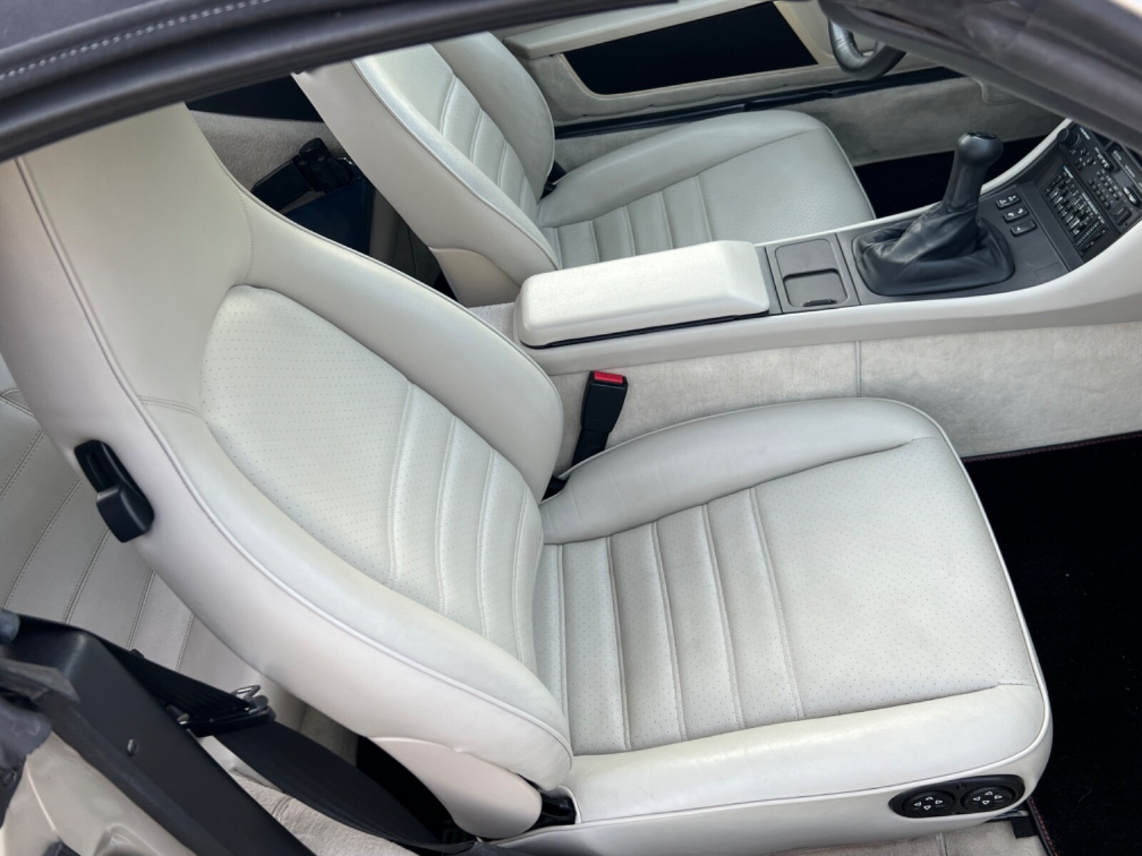 Porsche-944-1990-Convertible-22