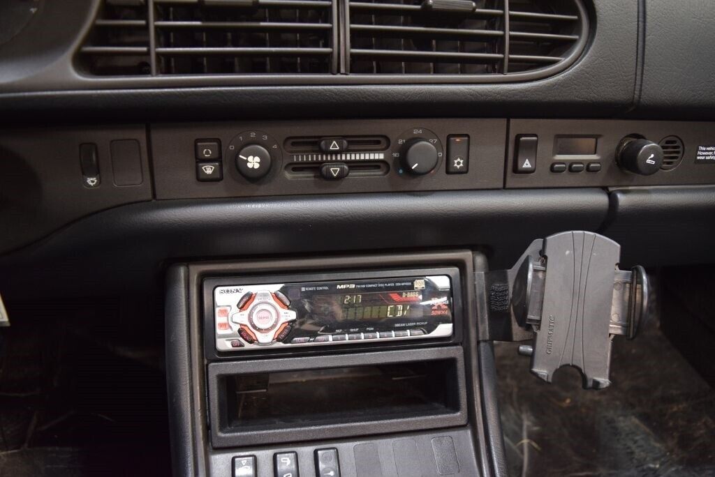 Porsche-944-1990-Convertible-23