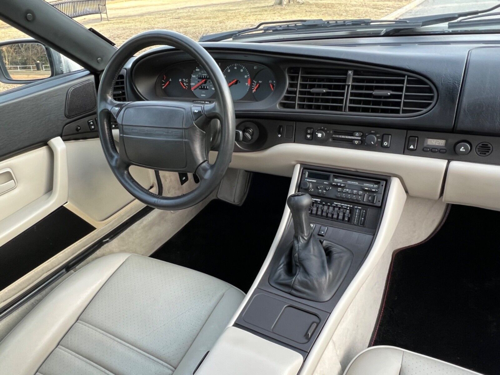 Porsche-944-1990-Convertible-25