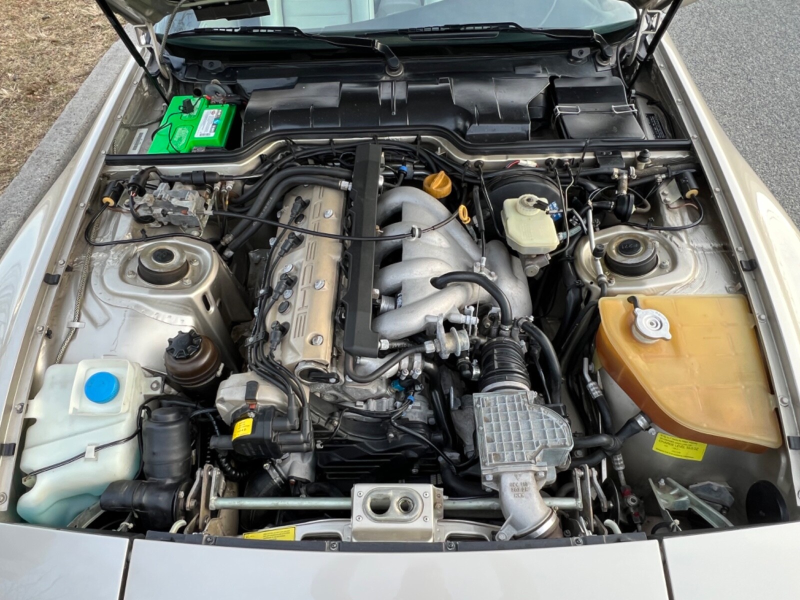 Porsche-944-1990-Convertible-37