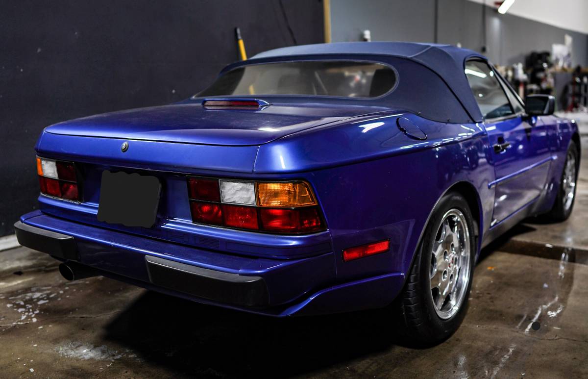 Porsche-944-s2-cabriolet-1991-blue-2