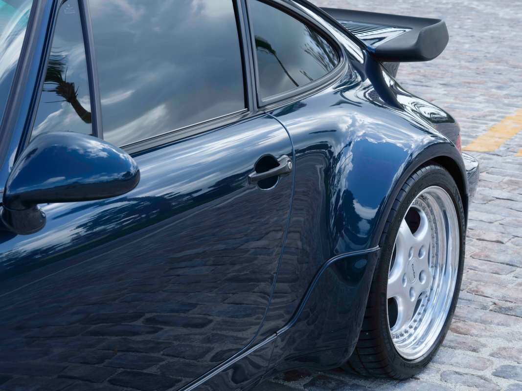 Porsche-964-1991-16