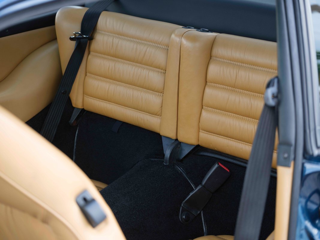Porsche-964-1991-39