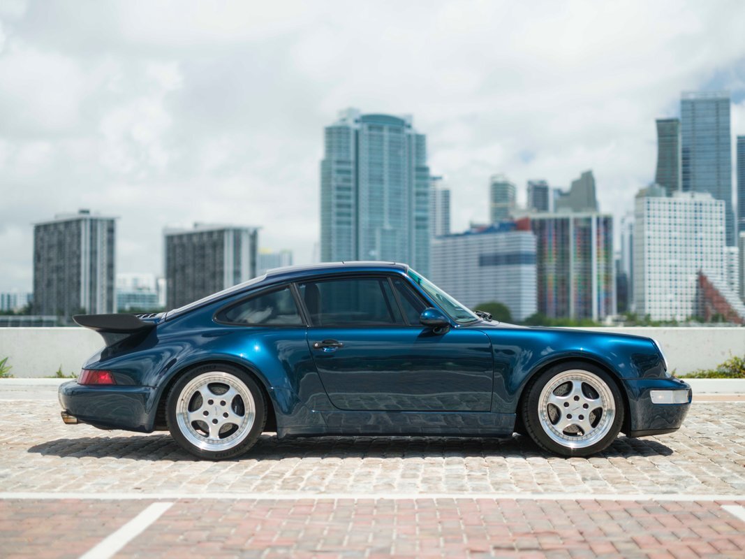 Porsche-964-1991-8