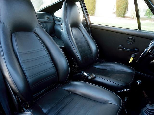 Porsche-SC-1979-Coupe-12
