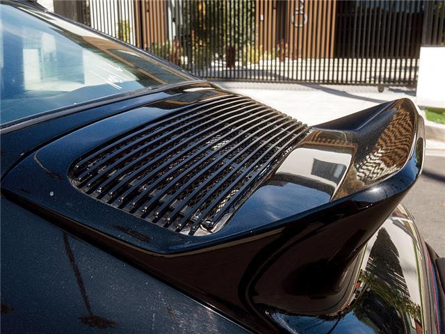 Porsche-SC-1979-Coupe-16