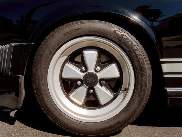 Porsche-SC-1979-Coupe-25