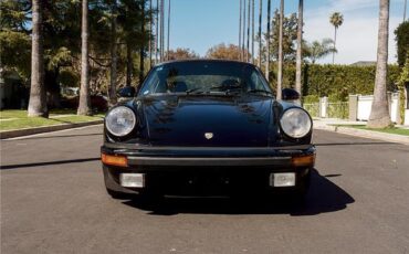 Porsche-SC-1979-Coupe-28