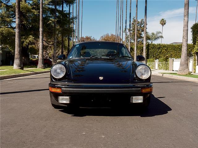 Porsche-SC-1979-Coupe-28