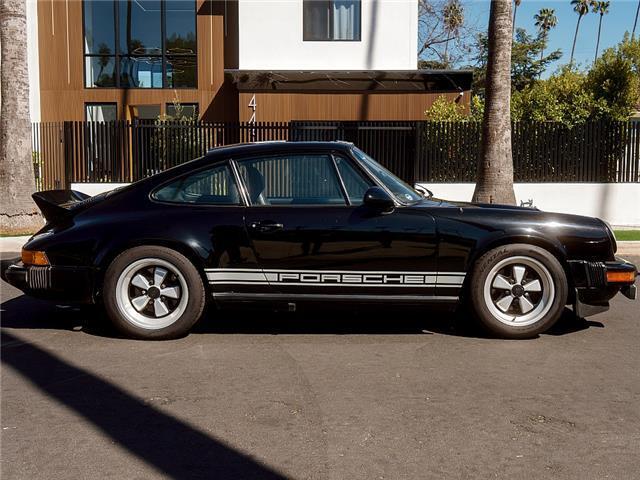 Porsche-SC-1979-Coupe-3