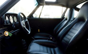 Porsche-SC-1979-Coupe-8