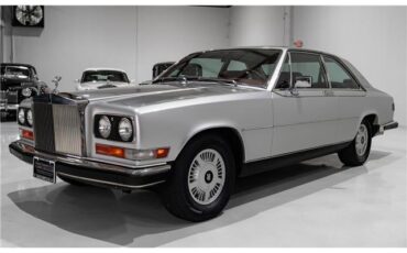 Rolls-Royce-Camargue-1979-Coupe-1