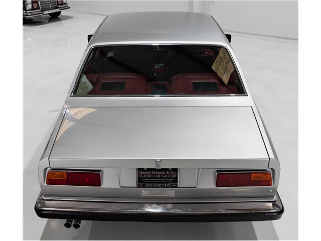 Rolls-Royce-Camargue-1979-Coupe-11