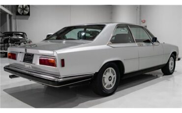 Rolls-Royce-Camargue-1979-Coupe-5