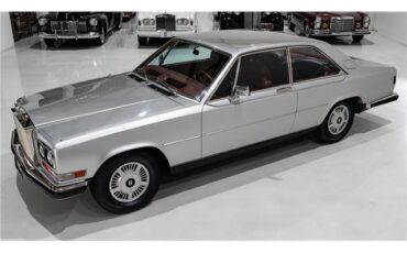 Rolls-Royce-Camargue-1979-Coupe-8