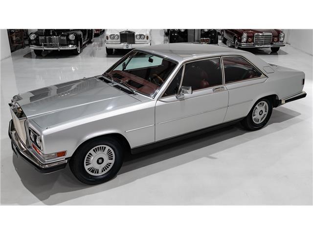 Rolls-Royce-Camargue-1979-Coupe-8