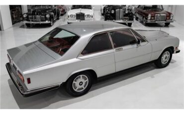 Rolls-Royce-Camargue-1979-Coupe-9