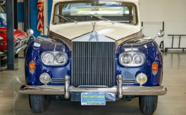 Rolls-Royce-Phantom-1965-7-Passenger-Limousine-13