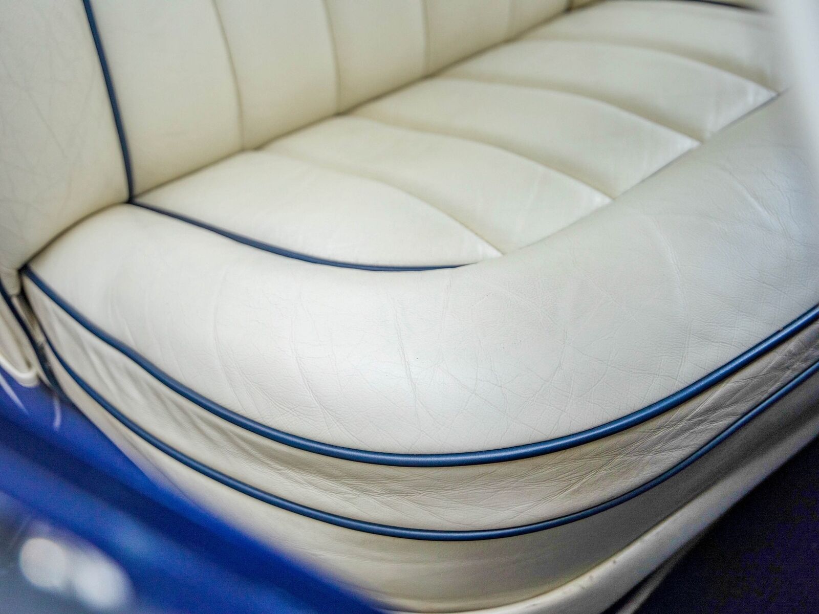 Rolls-Royce-Phantom-1965-7-Passenger-Limousine-31