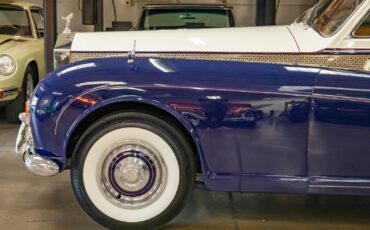 Rolls-Royce-Phantom-1965-7-Passenger-Limousine-5
