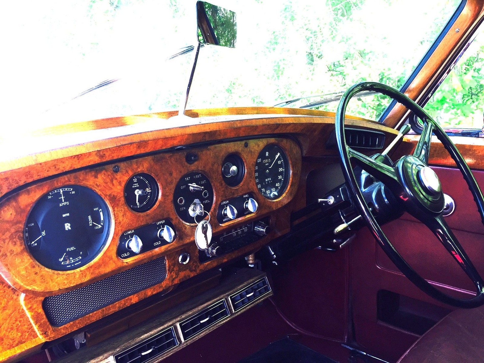 Rolls-Royce-Silver-Cloud-II-1960-Limousine-18