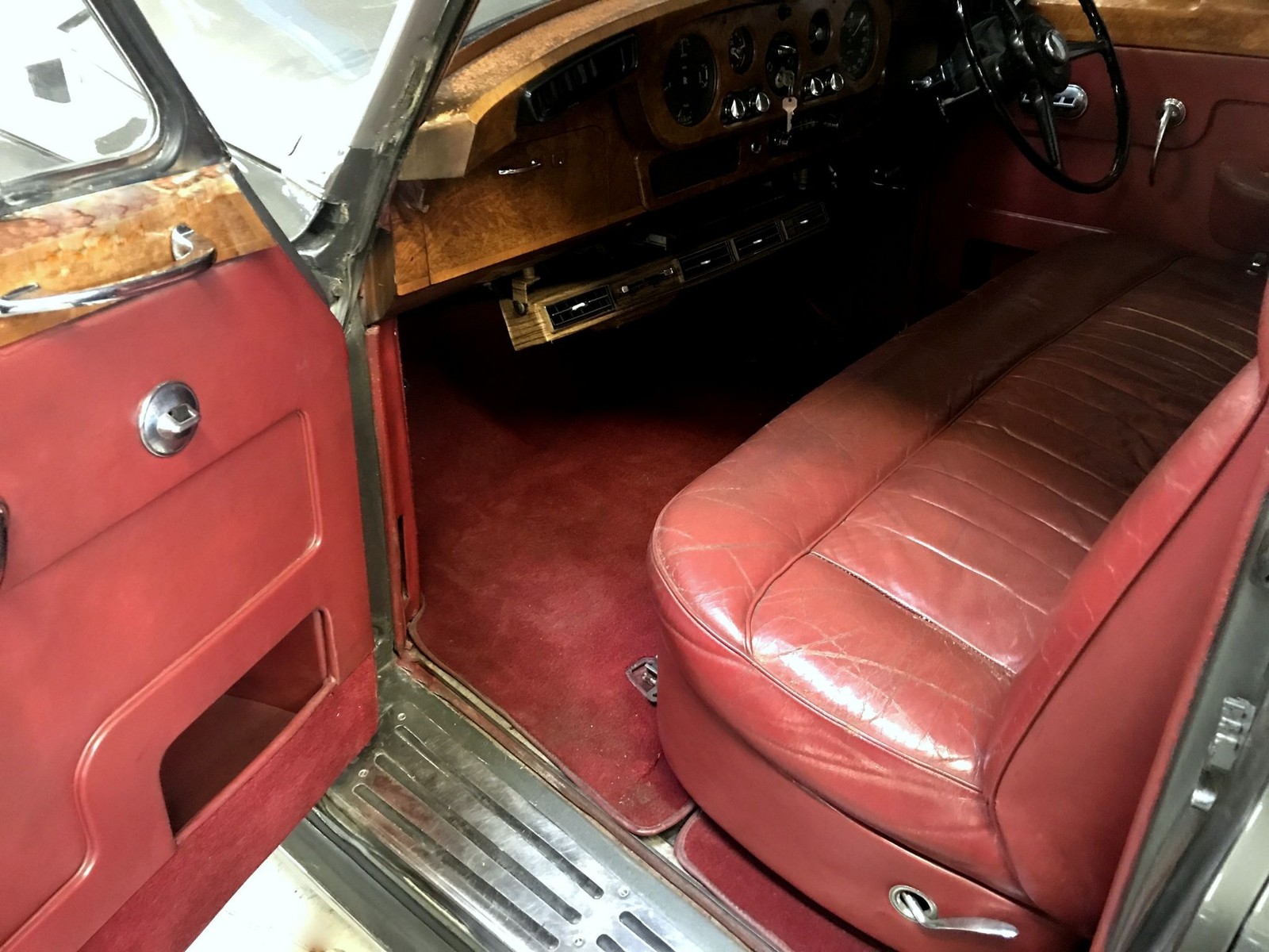 Rolls-Royce-Silver-Cloud-II-1960-Limousine-20