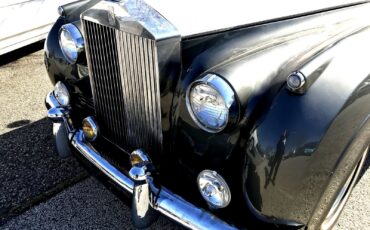 Rolls-Royce-Silver-Cloud-II-1960-Limousine-6