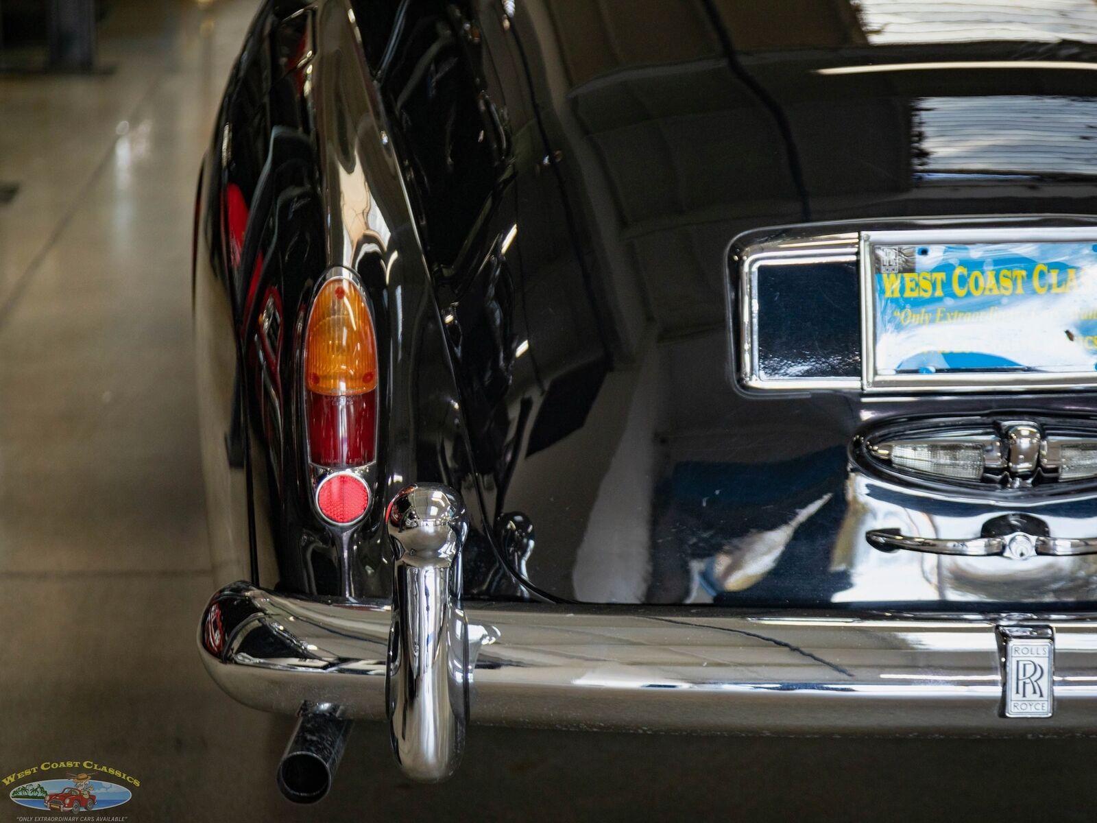 Rolls-Royce-Silver-Cloud-III-1963-4-Door-Sedan-17
