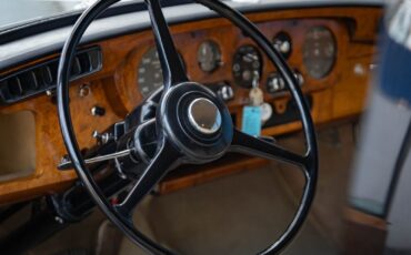 Rolls-Royce-Silver-Cloud-III-1963-4-Door-Sedan-31
