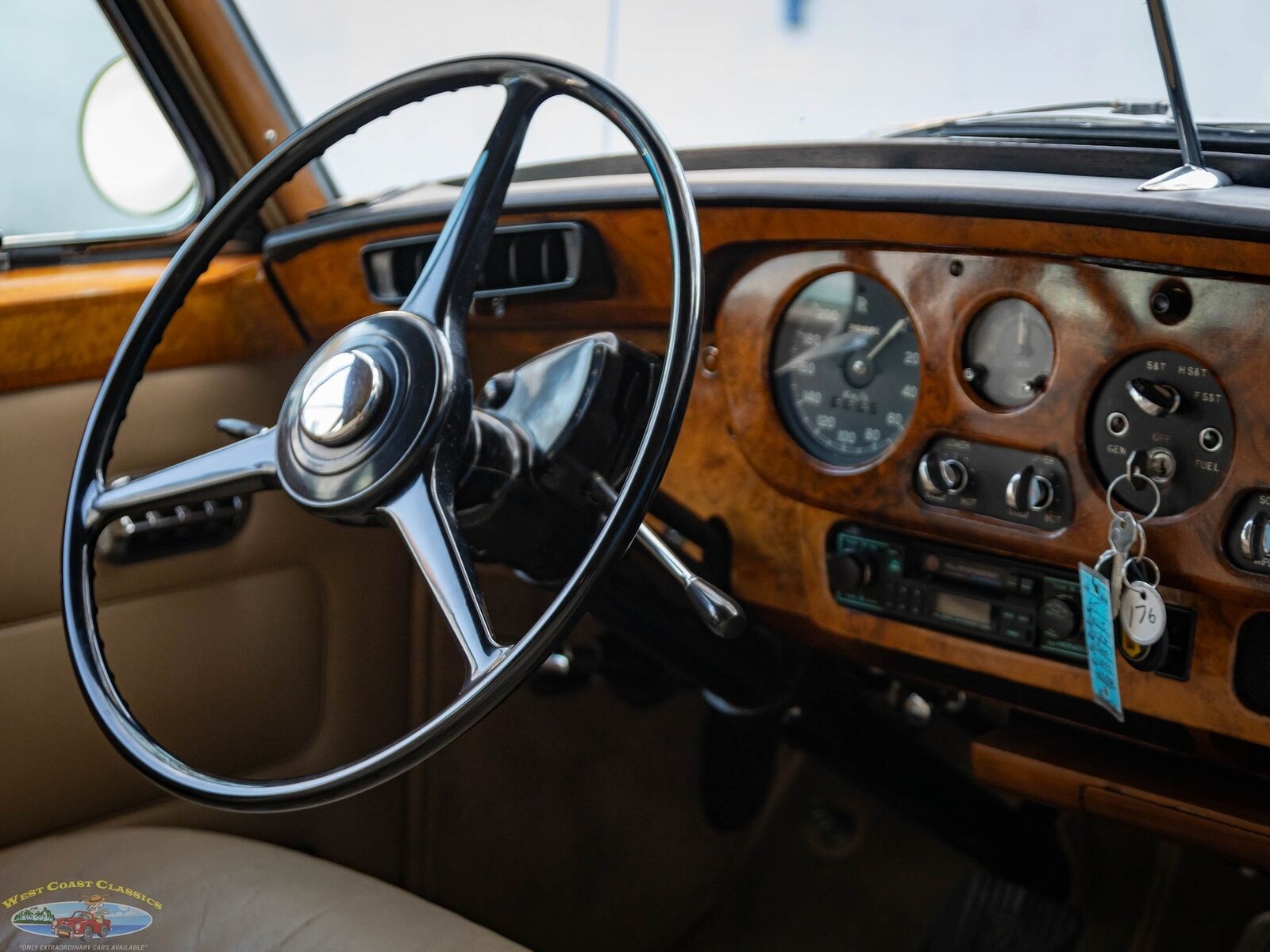 Rolls-Royce-Silver-Cloud-III-1963-4-Door-Sedan-36
