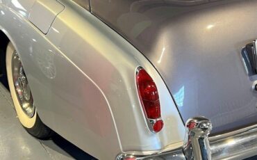 Rolls-Royce-Silver-Cloud-lll-1965-Sedan-10