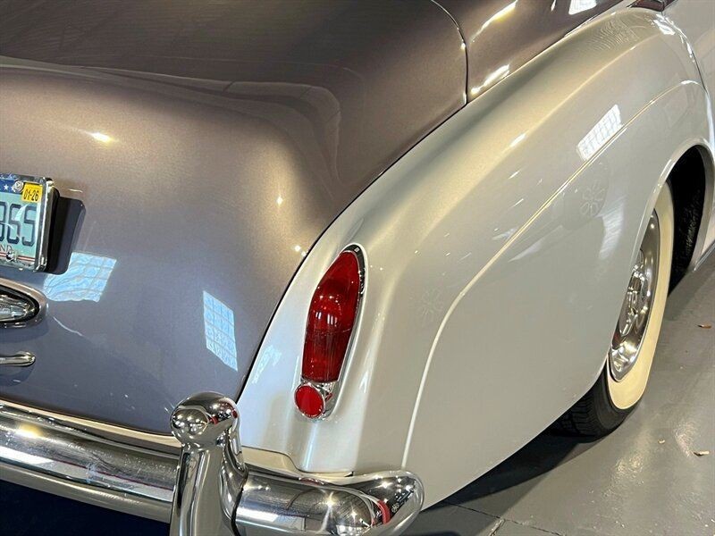 Rolls-Royce-Silver-Cloud-lll-1965-Sedan-9