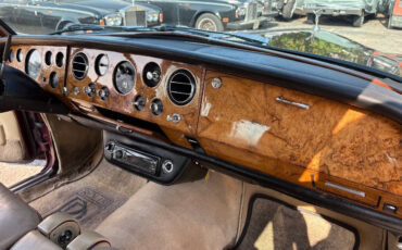 Rolls-Royce-Silver-Shadow-1967-Sedan-1
