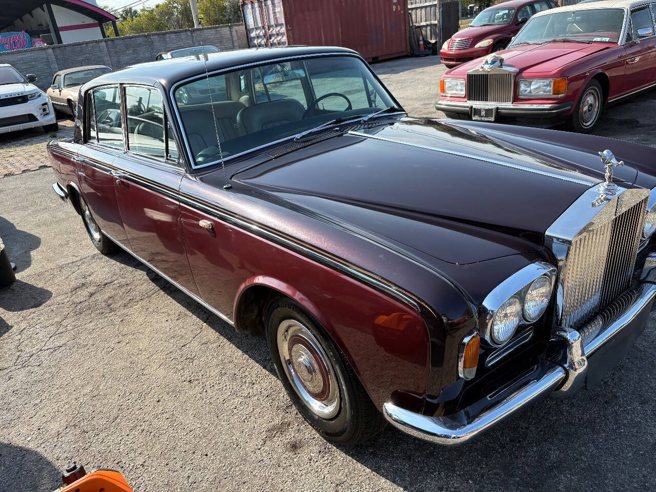 Rolls-Royce-Silver-Shadow-1967-Sedan-17