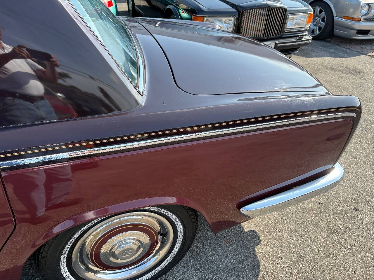 Rolls-Royce-Silver-Shadow-1967-Sedan-25