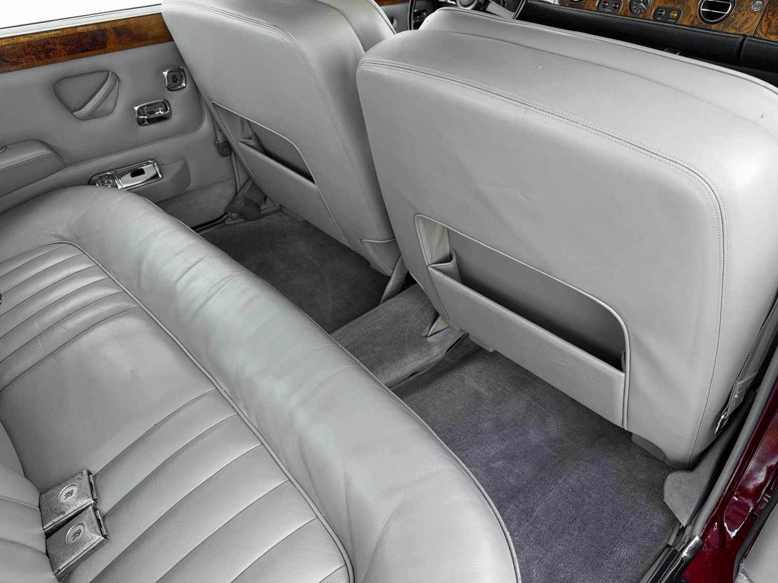 Rolls-Royce-Silver-Shadow-1969-23