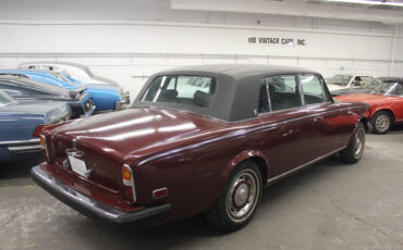 Rolls-Royce-Silver-Shadow-1974-Sedan-2