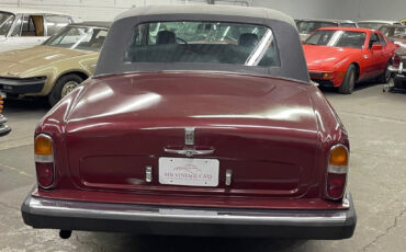 Rolls-Royce-Silver-Shadow-1974-Sedan-5